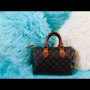 Authentic monogram canvas speedy 25